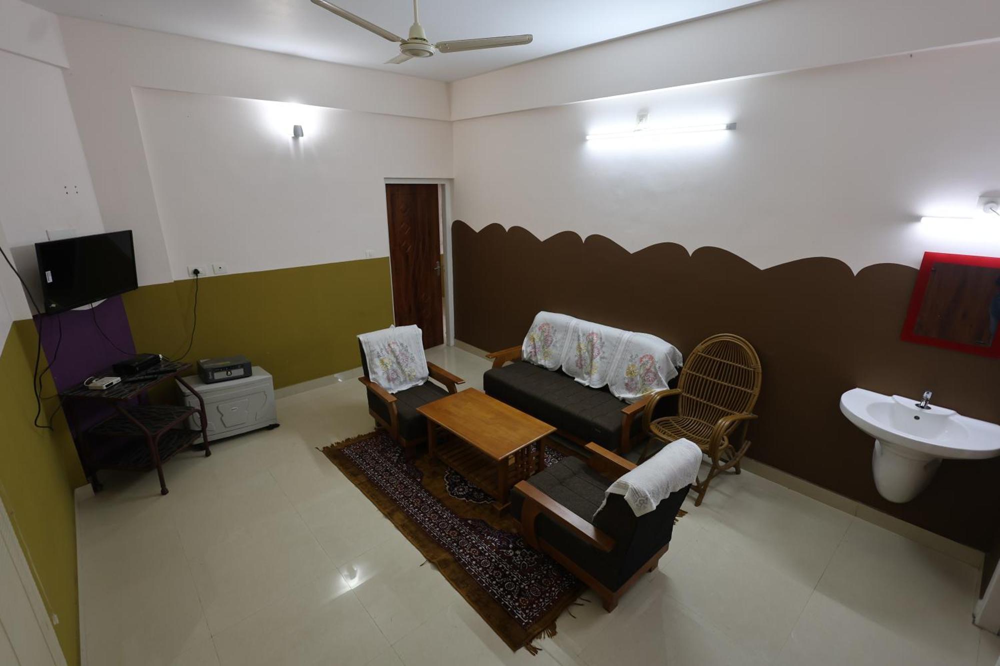 Wayanad Regal Residency Hotel Калпата Екстериор снимка